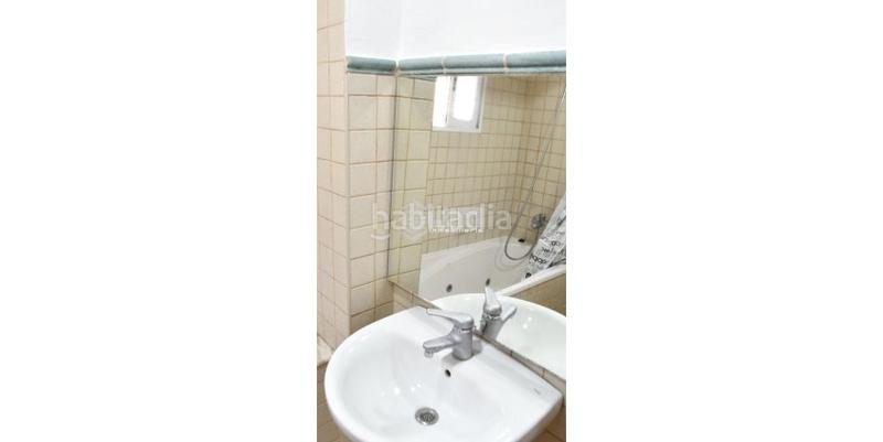 Foto e53f2da4-5487-4448-b336-8d9236f9514b. Àtic amb calefacció a Avenida de Abril-9 de Octubre Sagunt