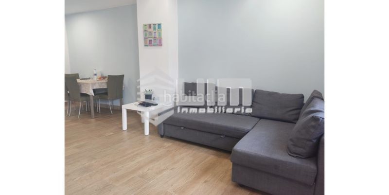 Foto e701c390-b90b-4a13-8611-5a3dc1c5a450. Casa a Centro-El Castillo Sagunt