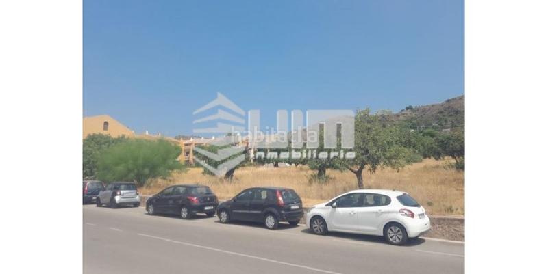 Foto d046a7f9-ad86-4519-b218-386f000cb741. Terreny residencial a Petrés