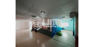 Locale commerciale  Calle pablo iglesias. Ref   28906bajo semireformado en venta en puerto de sagunto, de