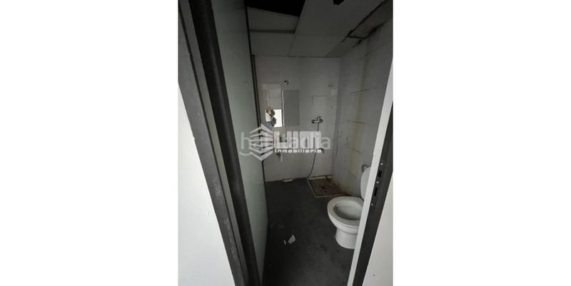 Foto 7c7feae2-cf7b-4b18-ad2b-7a2456dfe09b. Local comercial a Nuevo Centro Sagunt