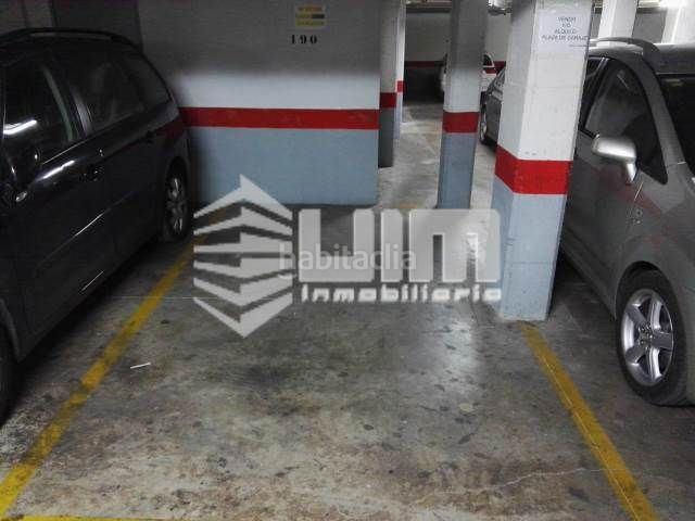 Foto e9e11c74-3f00-492c-83f4-1b69f30e71b9. Aparcament cotxe a Nuevo Centro Sagunt