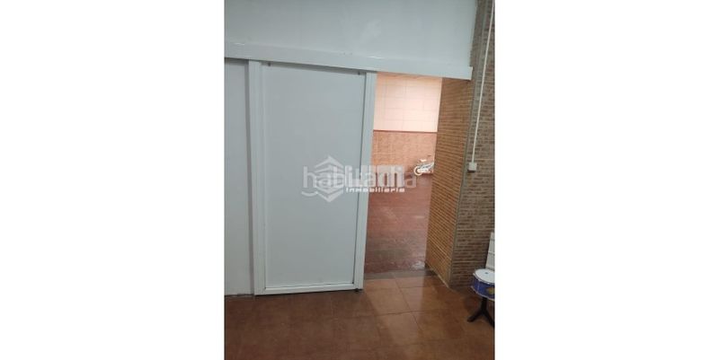 Foto ae49af7b-b9d7-4bc8-875e-985844739814. Local comercial a Avenida de Abril-9 de Octubre Sagunt