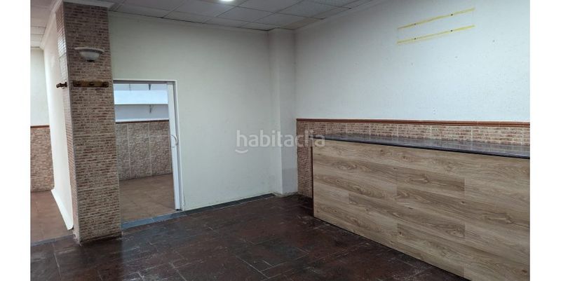 Foto e0dbc292-e6ee-4db4-b265-ccc44469bc81. Local comercial a Avenida de Abril-9 de Octubre Sagunt
