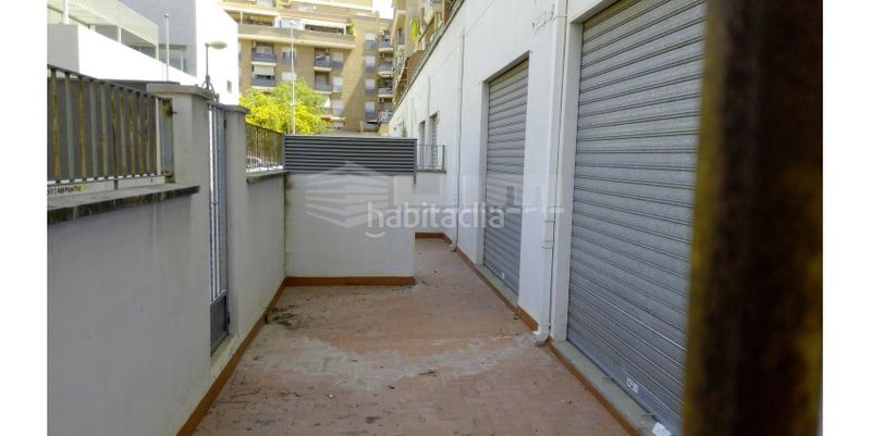 Foto 58571c2b-8b06-448f-8a55-4cbddde27db6. Local comercial a San José-Los Metales Sagunt