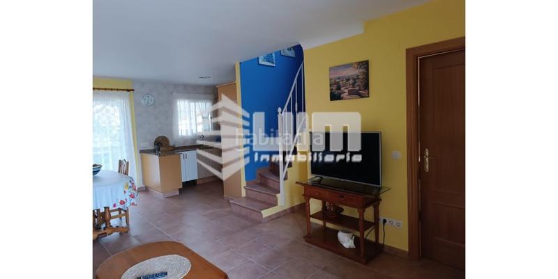 Foto 1e6e979a-1d5d-4863-9814-5cf1a317e5fa. Casa a schiera con parcheggio in Corinto-Almardà Sagunt