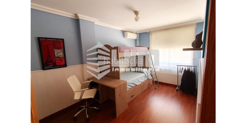 Foto 164d87cd-179a-40ef-8933-e4bf79797ce9. Casa a schiera con riscaldamento in Nuevo Centro Sagunt