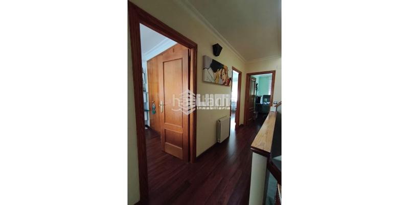 Foto 3de37aa5-0ec9-41dc-bb90-8765ad56ce38. Casa a schiera con riscaldamento in Nuevo Centro Sagunt