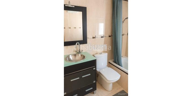 Foto 72db9094-1719-4f27-8cb9-b1f234198b72. Casa a schiera con riscaldamento in Nuevo Centro Sagunt