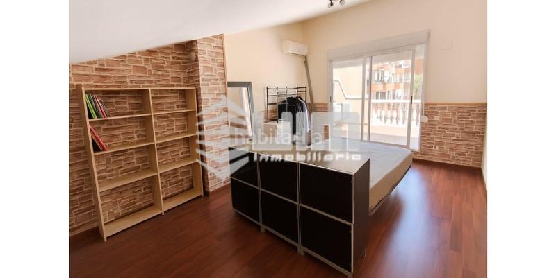 Foto 96f360de-54c9-480a-97d1-4c54fddc8f36. Casa a schiera con riscaldamento in Nuevo Centro Sagunt