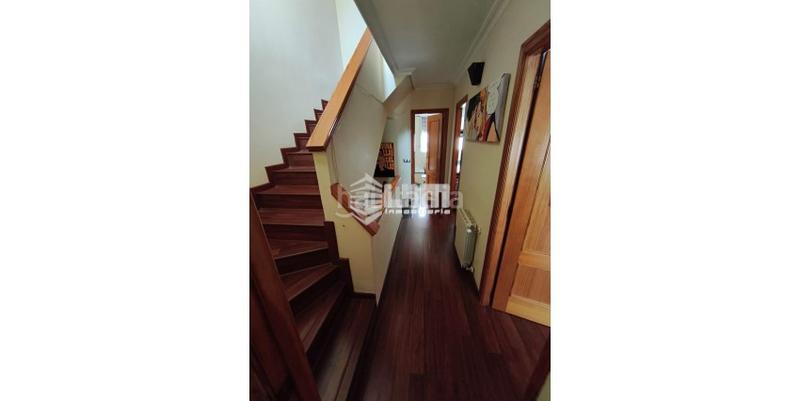 Foto b5ca2f20-6f75-41f4-a6ee-409176eb5231. Casa a schiera con riscaldamento in Nuevo Centro Sagunt