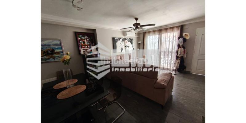 Foto c3acdc83-b85a-428b-a3f9-43002b7cf378. Casa a schiera con riscaldamento in Nuevo Centro Sagunt