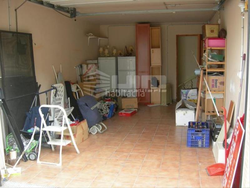 Foto 96bacc1a-53f8-4093-873c-d908668a9975. Maison jumelée avec chauffage parking dans Nuevo Centro Sagunt