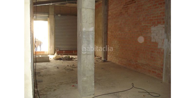 Foto 5c2a20df-958d-460c-b783-a22b01dfeccf. Local comercial a Avenida de Abril-9 de Octubre Sagunt