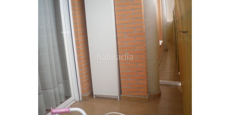 Foto 2b53b8c1-c698-44b1-ab22-9fc1c54b2d21. Pis amb aparcament a Centro puerto Sagunt