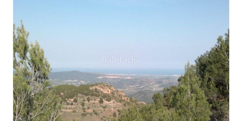 Foto 02d235df-6c98-484a-a9f7-ca7c6b2ae85e. Residential plot in Segart