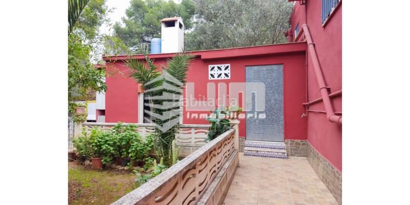 Foto 0dbef478-1f3d-4562-9719-d4c4f7a15096. Chalet avec parking piscine dans Centro-El Castillo Sagunt