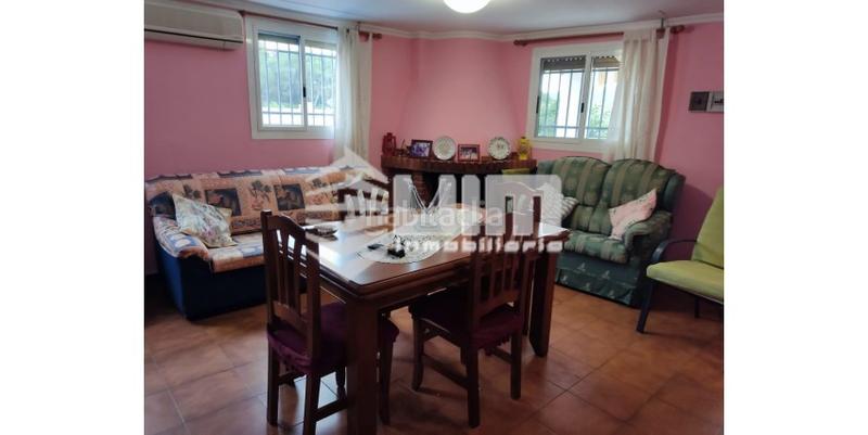 Foto f1c9479d-c4e5-40bc-bcc4-fe7b2e8e1eb8. Chalet avec parking piscine dans Centro-El Castillo Sagunt