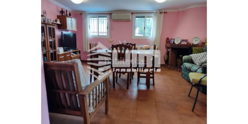 Foto f780a8f7-ada4-4310-a76d-473e47463eae. Chalet avec parking piscine dans Centro-El Castillo Sagunt