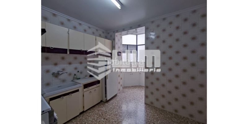 Foto aa35515f-7909-41fe-8e71-5a2d35efb1f8. Pis a Avenida de Abril-9 de Octubre Sagunt