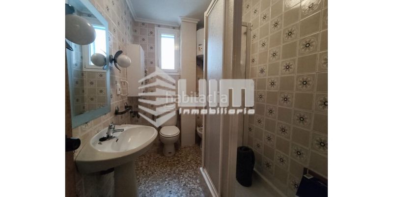 Foto bd499624-a535-4124-a26b-5288bab5033a. Pis a Avenida de Abril-9 de Octubre Sagunt