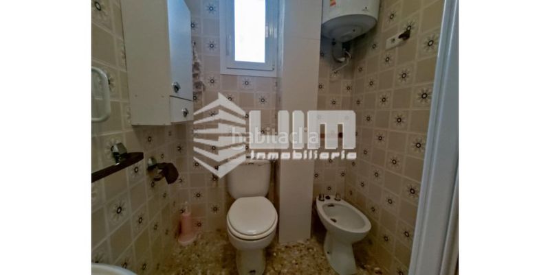 Foto e409f110-2803-401e-bbd7-01640f4a9c2e. Pis a Avenida de Abril-9 de Octubre Sagunt