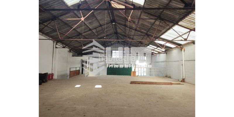 Foto d2241f18-186d-412e-9a40-50563426e6f0. Industrial building in Zona Estación Sagunt