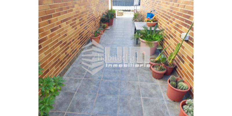Foto 9a0106b7-4b90-4cd5-82f9-98e246d118bc. Casa adossada amb aparcament a Doctor Palos - Alto Palancia Sagunt