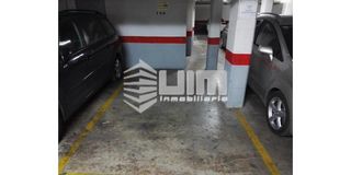 Aparcament cotxe a CHURRUCA