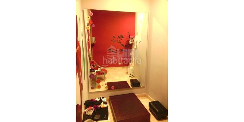 Foto f7b70ce8-95d9-4fc1-b0dd-2bbd712466c8. Local comercial a Faura