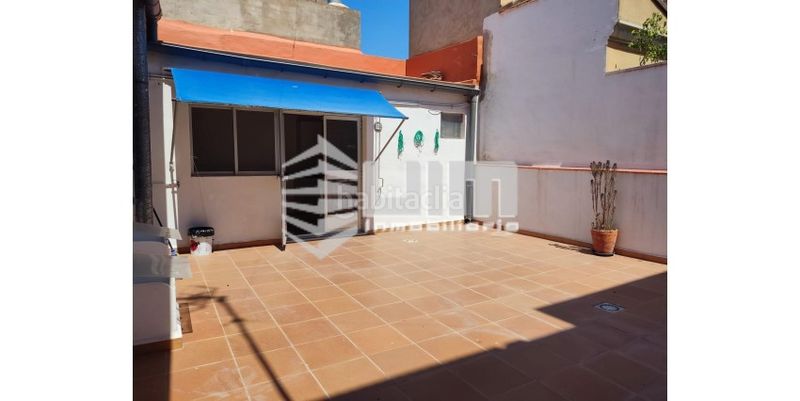 Foto a3568646-4c18-4e42-b440-a346d4950dde. Casa amb calefacció aparcament a Centro puerto Sagunt