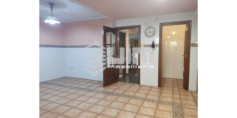 Foto b8a1b12c-b024-4bce-9eff-bb8ebe98fed6. Casa adossada amb calefacció aparcament a San José-Los Metales Sagunt
