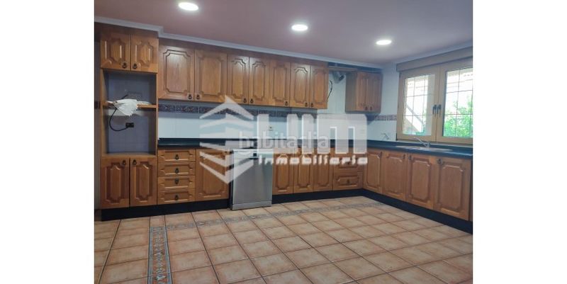 Foto cfe4f339-53ab-4860-814d-ea96cea31b6c. Casa adossada amb calefacció aparcament a San José-Los Metales Sagunt