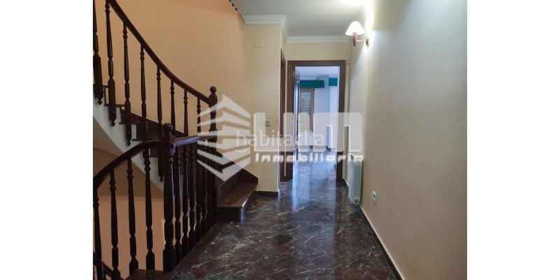 Foto e486961b-c23c-4f34-b068-87112a3d31c7. Casa adossada amb calefacció aparcament a San José-Los Metales Sagunt