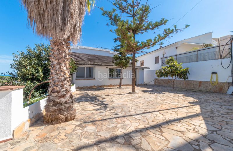 Foto 9abf636f-8472-4651-a1f4-b51314f0bdd6. Chalet mit heizung parking in Sant Cebrià de Vallalta