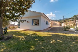 Maison à Sant Cebrià de Vallalta. Casa con 3 habitaciones con calefacción, vistas al mar y vistas