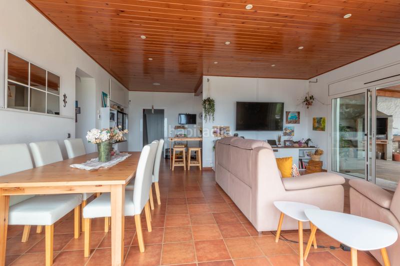 Foto 7bcf9c29-11bb-4e48-ac5b-50945b8c8bf6. Chalet mit kamin heizung parking pool in Sant Cebrià de Vallalta