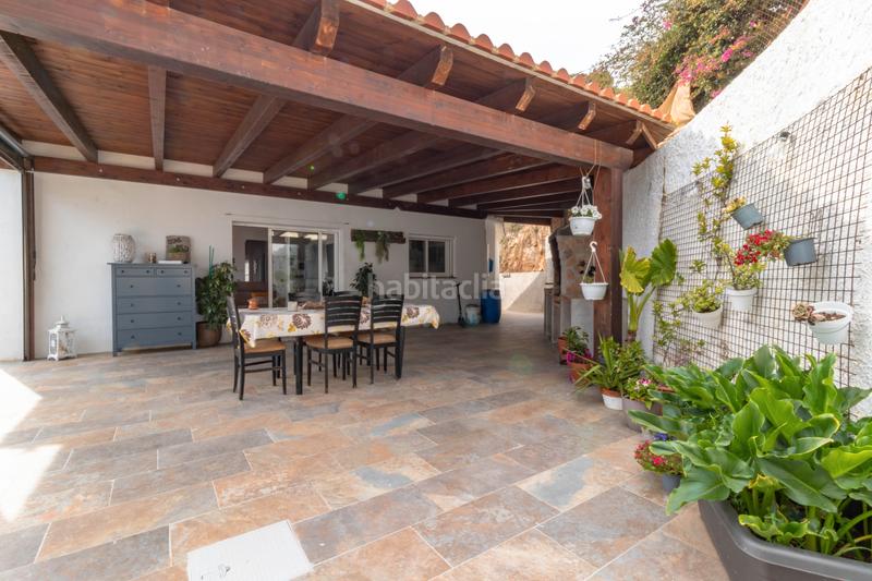 Foto c8d78b93-d470-49de-80e1-46e3a242d756. Chalet mit kamin heizung parking pool in Sant Cebrià de Vallalta