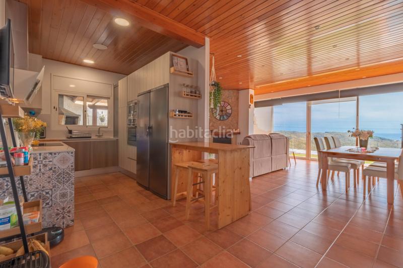 Foto d95dd9ef-31c9-4d40-a3a5-77f2b419c000. Chalet mit kamin heizung parking pool in Sant Cebrià de Vallalta