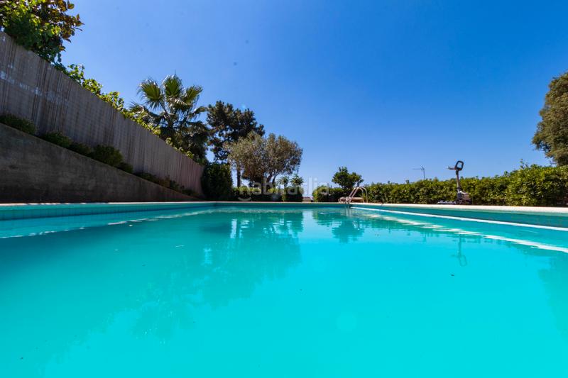 Foto 94a141a1-26bd-4bfa-a56a-4afbe6bf88bf. Xalet amb xemeneia aparcament piscina a Sant Cebrià de Vallalta