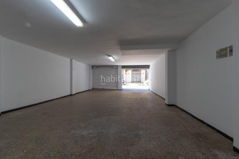 Foto 139e9181-f7e7-444e-960d-78f7af2ebc7e. Local comercial a Zona alta Arenys de Mar