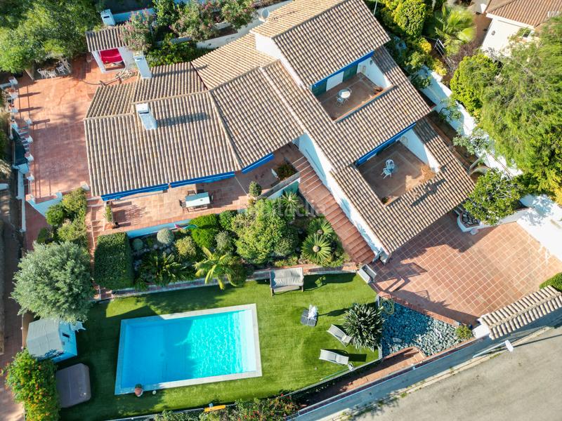 Foto 4acd2df1-4b34-4999-9abc-f16fd65e3229. Chalet avec cheminée chauffage parking piscine dans Sant Pol de Mar