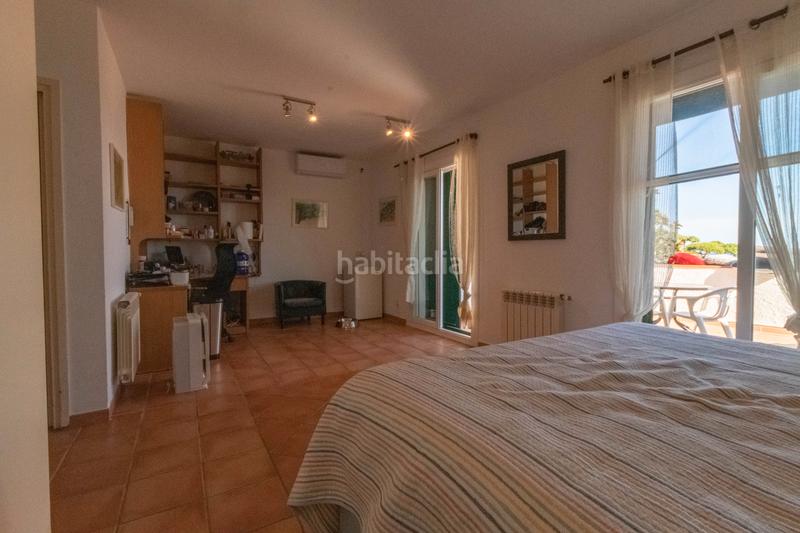 Foto 8784655d-715b-4081-9886-08454da36f16. Chalet avec cheminée chauffage parking piscine dans Sant Pol de Mar