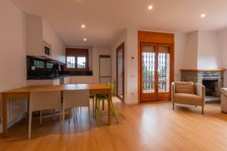 Chalet à Sant Cebrià de Vallalta. Torre reformada a 10 minutos del pueblo