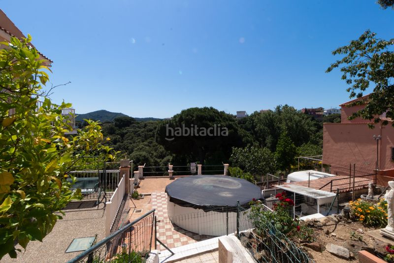Foto 05093f2a-e18d-4ced-adf6-8b9bea1a3a05. Xalet amb xemeneia calefacció piscina a Niàgara Parc -Àgora Parc Tordera
