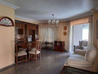 Miete Etagenwohnung in Vistalegre