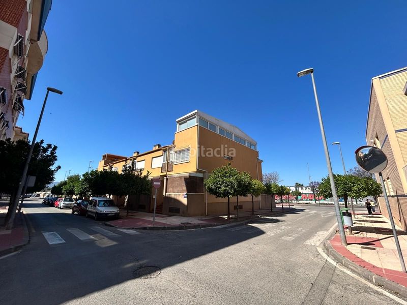 Foto 4c7f7184-542c-4079-b483-456f5e83690f. Dúplex amb calefacció piscina a El Ranero Murcia