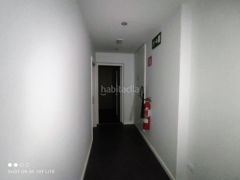 Foto 7b67cda2-a90b-48aa-8355-b1c7bcbe0439. Location local commercial dans Centro Elche / Elx