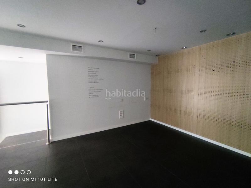 Foto a561ed6f-ea14-48a4-8716-36f74a0411a0. Location local commercial dans Centro Elche / Elx