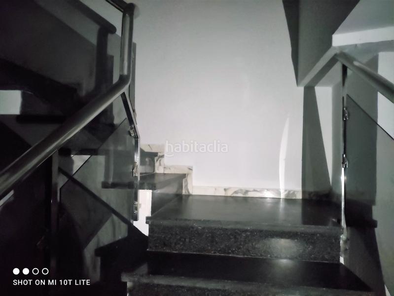 Foto dd07e6b0-7c6f-43c4-8c20-fabac3227b47. Location local commercial dans Centro Elche / Elx